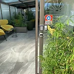 Vega Aparthotel 4*