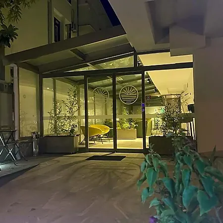 Vega Aparthotel
